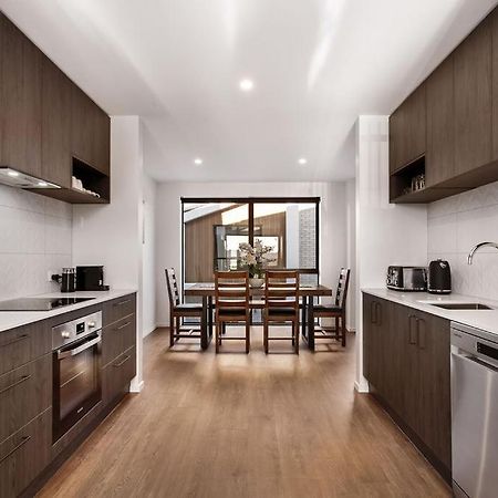 Stylish Brand New Sunny 3Bdrm 3Bth Garage Sleeps 6 Apartment Christchurch Exterior foto