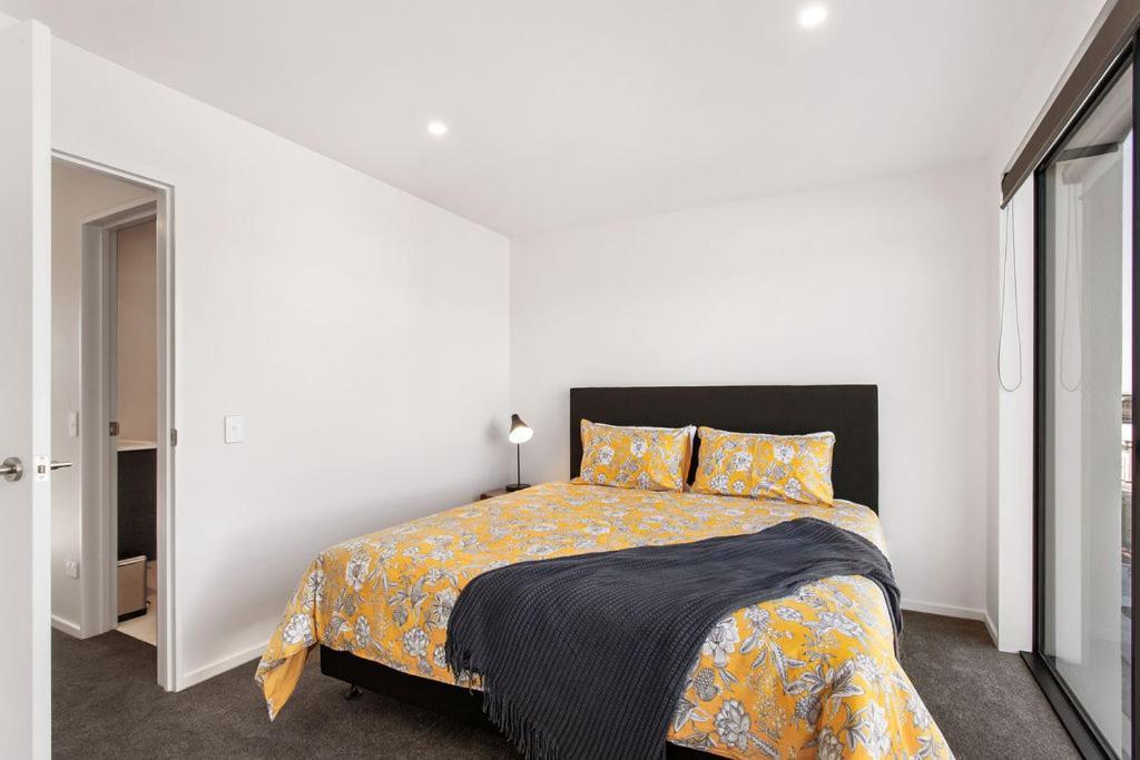 Stylish Brand New Sunny 3Bdrm 3Bth Garage Sleeps 6 Apartment Christchurch Exterior foto