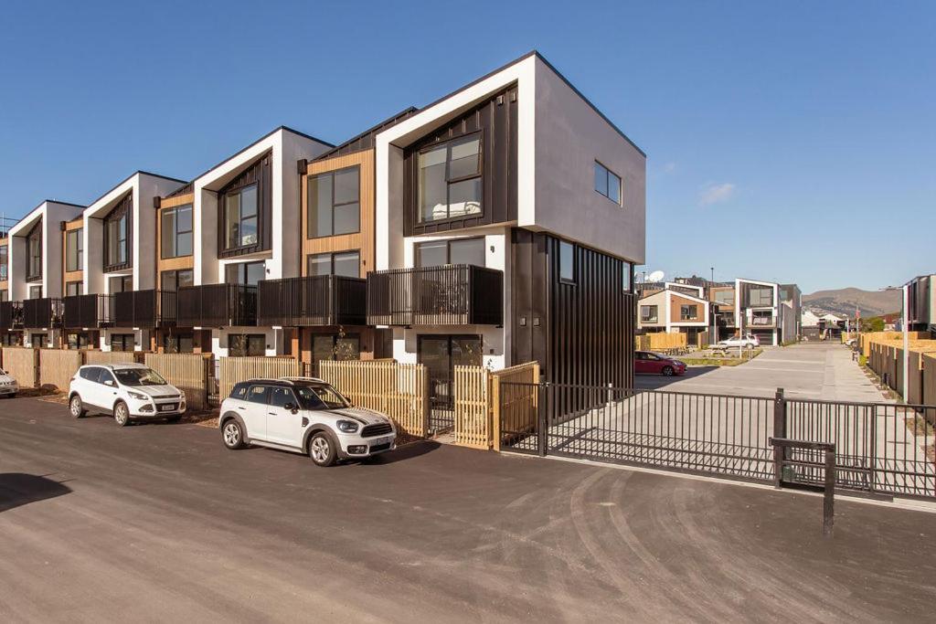 Stylish Brand New Sunny 3Bdrm 3Bth Garage Sleeps 6 Apartment Christchurch Exterior foto